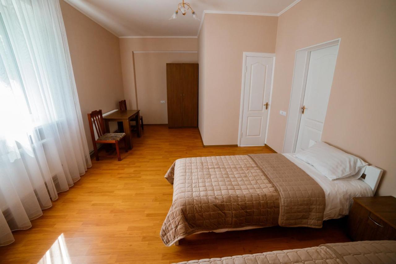 Duboviy Gai Hotel Вінниця Екстер'єр фото